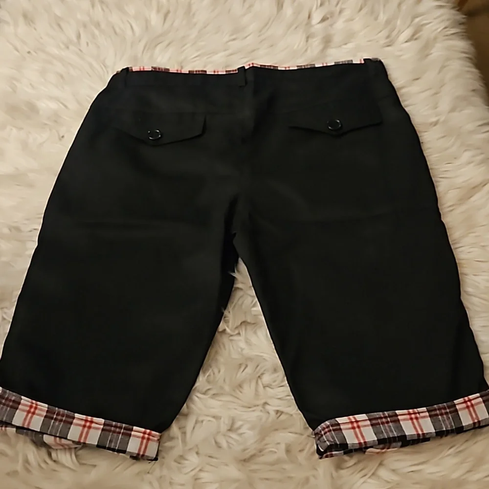 Haodipaul Black Shorts – Plaid Cuffs, Button Detail, EU Large (Fits M)